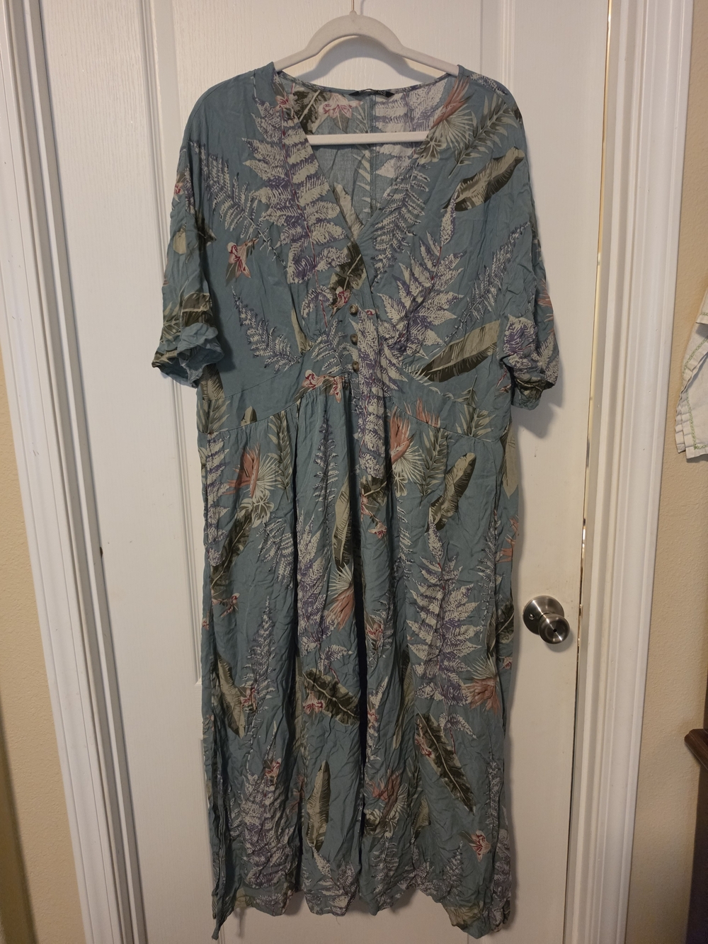 BloomChic Light Olive Geen Floral Maxi Dress